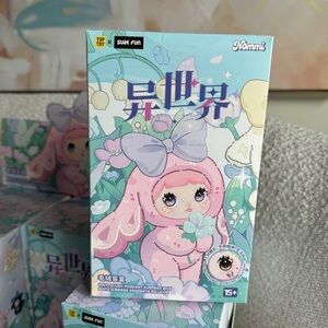 BRAND NEW - Nommi Fantasy World Series Blind Box - Sealed & 100% AUTHENTIC